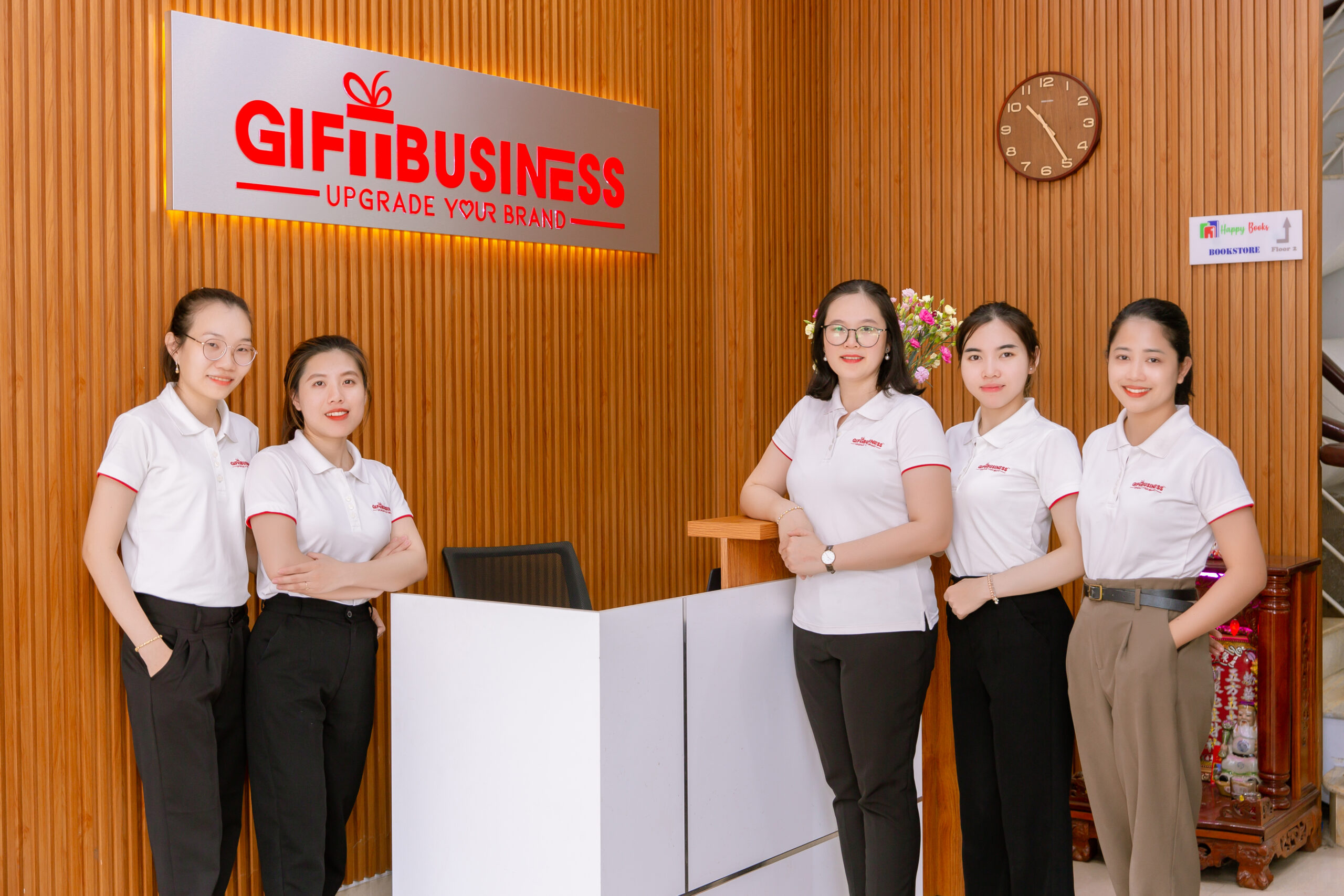 GIFT BUSINESS – Công Ty Sản Xuất Bình Giữ Nhiệt Hàng Đầu Tại HCM GIFT BUSINESS – Công Ty Sản Xuất Bình Giữ Nhiệt Hàng Đầu Tại HCM